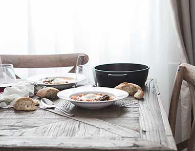 сервированный стол